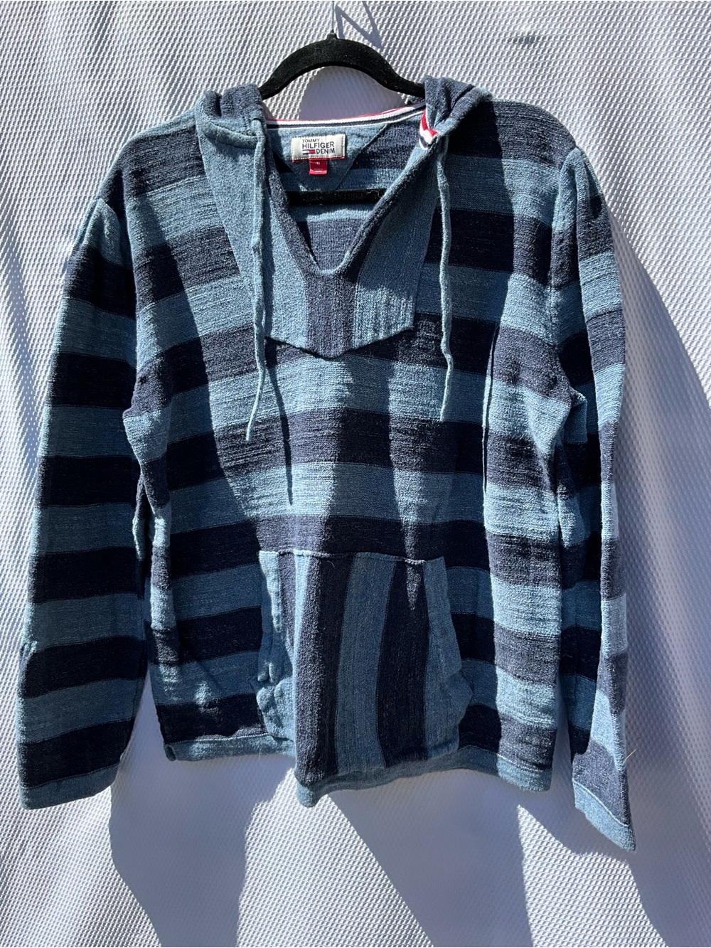 Tommy Hilfiger Denim Blue Striped Baja Pullover Hoodie V-Neck Size M